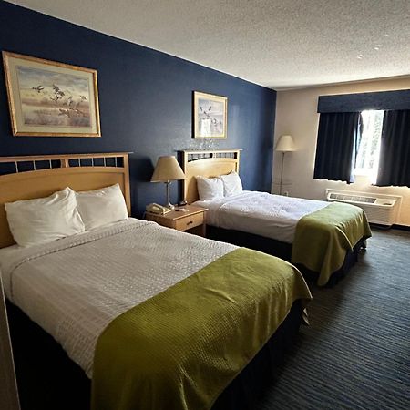 Ameristay Inn & Suites Waverly Esterno foto